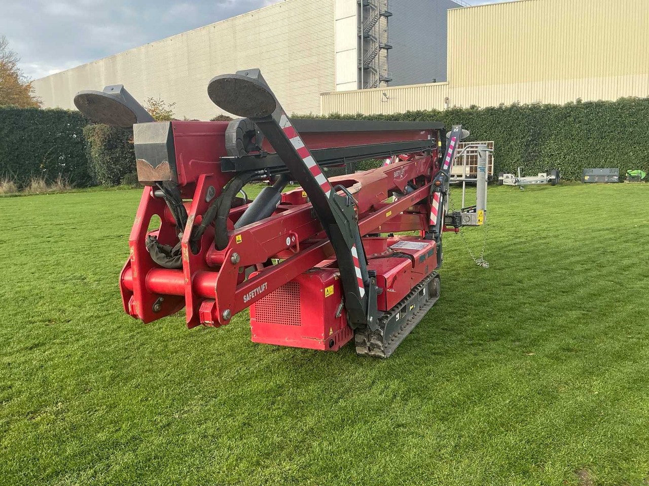 Safety Lift 2015 SAFETY LIFT LIGHTLIFT 26.14 PERFORMANCE IIIS AERIAL WORK PLATFORM - Plataforma elevadora: foto 4 Safety Lift 2015 SAFETY LIFT LIGHTLIFT 26.14 PERFORMANCE IIIS AERIAL WORK PLATFORM - Plataforma elevadora: foto 4