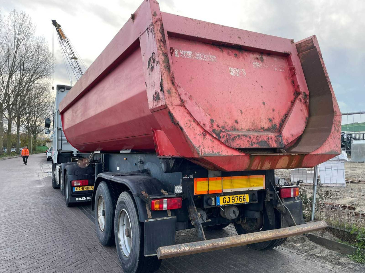 REISCH - 2007 - RHKS-32/18 TIPPER - SEMI-TRAILER - Semirremolque: foto 5 REISCH - 2007 - RHKS-32/18 TIPPER - SEMI-TRAILER - Semirremolque: foto 5