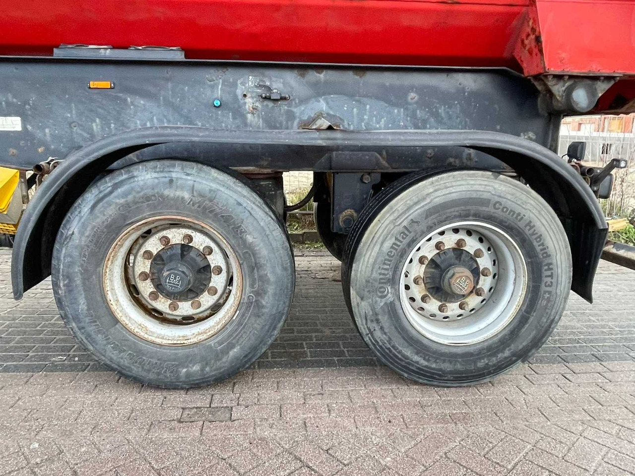 REISCH - 2007 - RHKS-32/18 TIPPER - SEMI-TRAILER - Semirremolque: foto 4 REISCH - 2007 - RHKS-32/18 TIPPER - SEMI-TRAILER - Semirremolque: foto 4