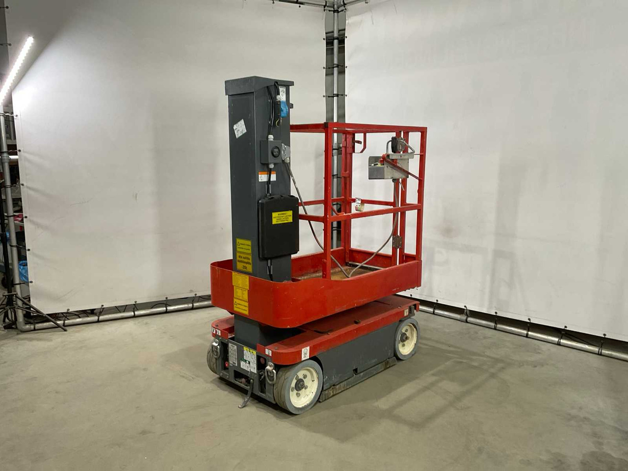 Skyjack SJ12 - Plataforma elevadora: foto 2 Skyjack SJ12 - Plataforma elevadora: foto 2