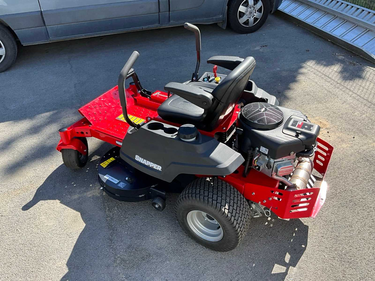 Snapper ZTX175 - Cortacésped: foto 3 Snapper ZTX175 - Cortacésped: foto 3