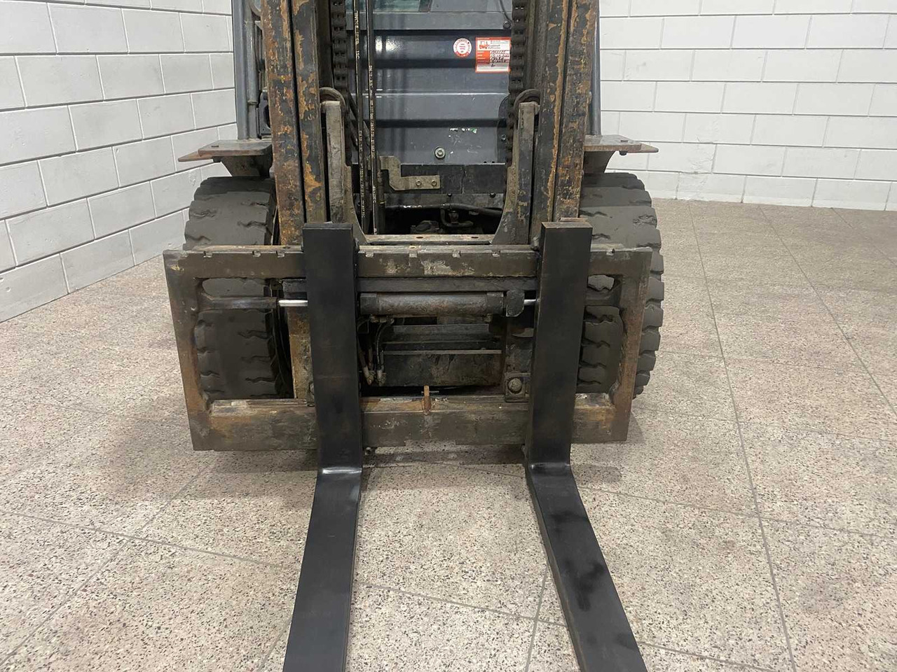 TOYOTA - 2008 - 02-8 FGF 30 - FORKLIFT - Carretilla elevadora: foto 3 TOYOTA - 2008 - 02-8 FGF 30 - FORKLIFT - Carretilla elevadora: foto 3