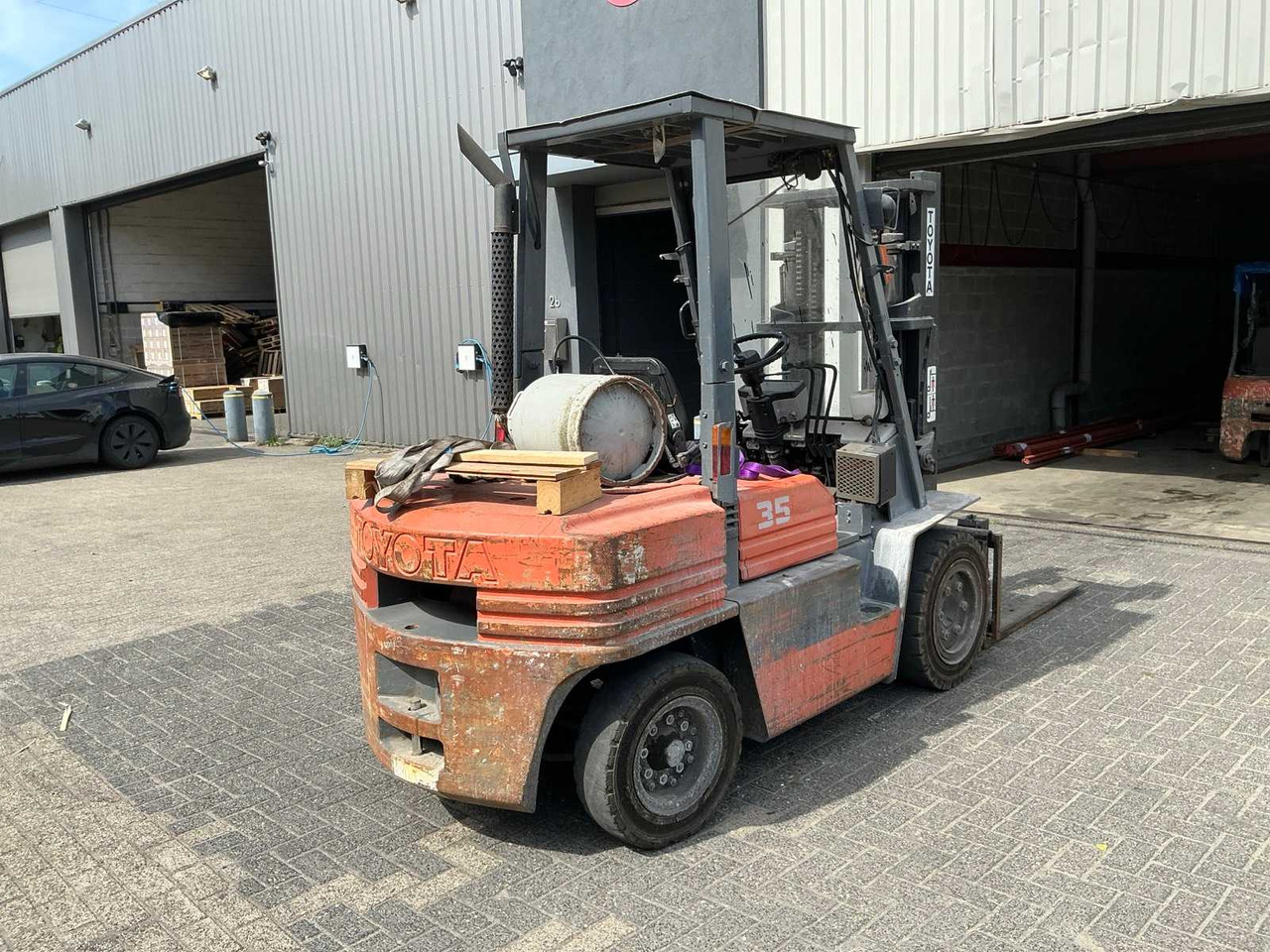 TOYOTA 35 FORKLIFT - Carretilla elevadora: foto 5 TOYOTA 35 FORKLIFT - Carretilla elevadora: foto 5