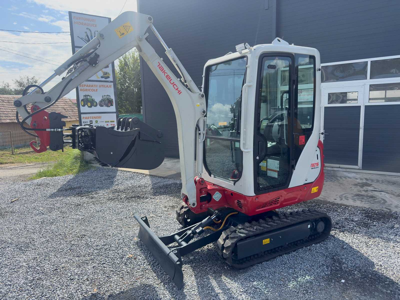 Takeuchi TB 216 - Miniexcavadora: foto 1 Takeuchi TB 216 - Miniexcavadora: foto 1