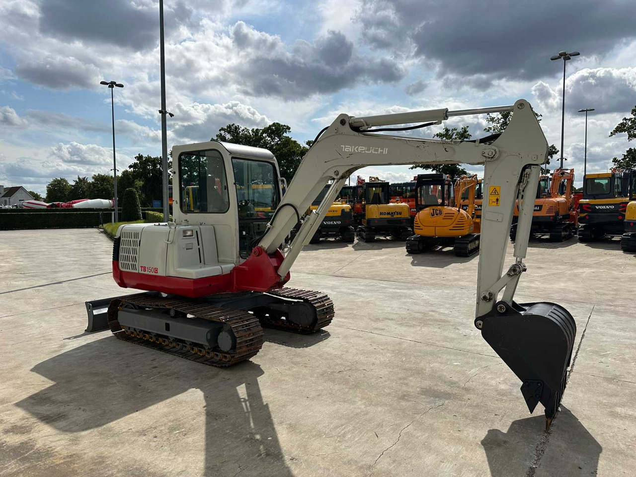Takeuchi TB150C - Excavadora de cadenas: foto 3 Takeuchi TB150C - Excavadora de cadenas: foto 3