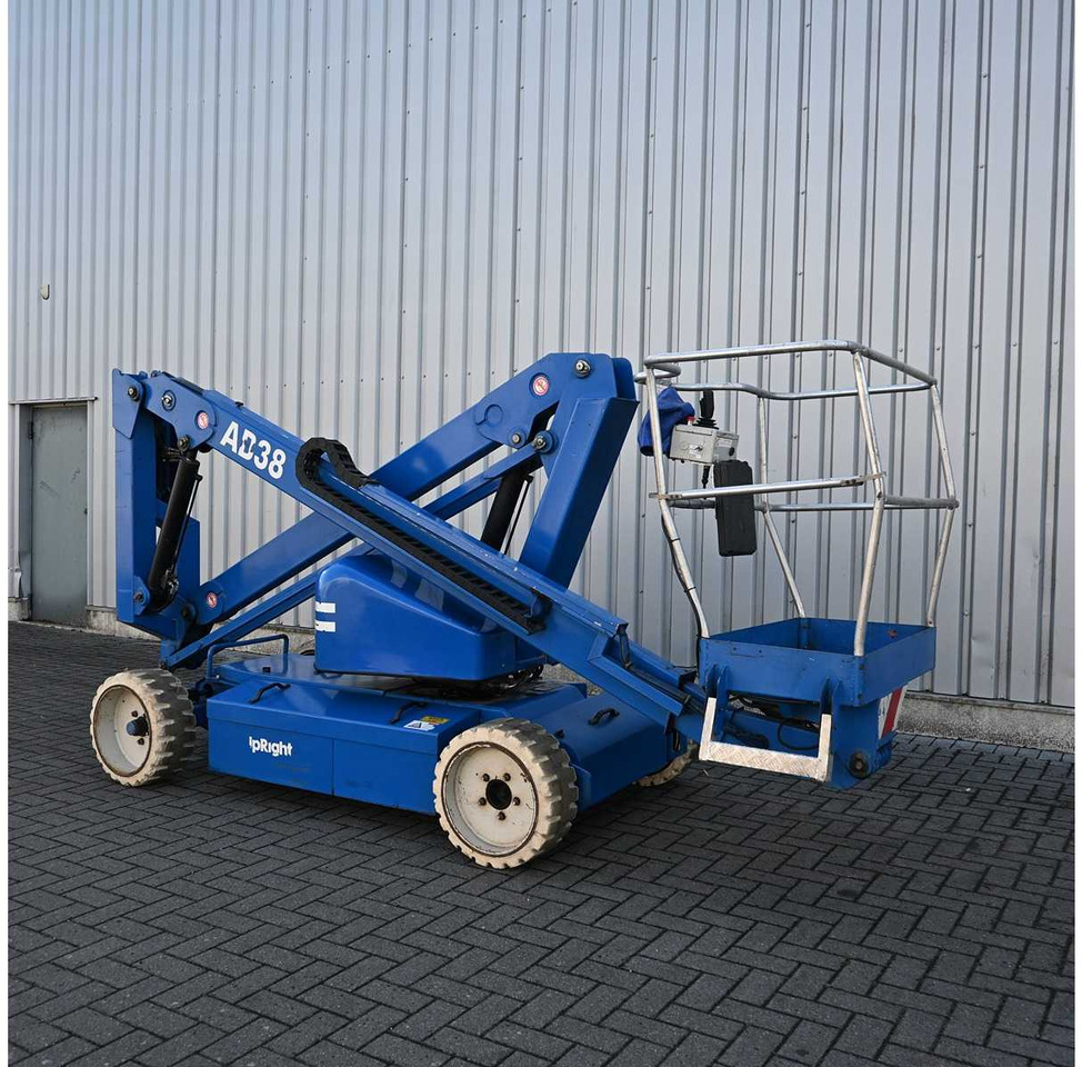 Upright AB38 - Plataforma elevadora: foto 3 Upright AB38 - Plataforma elevadora: foto 3