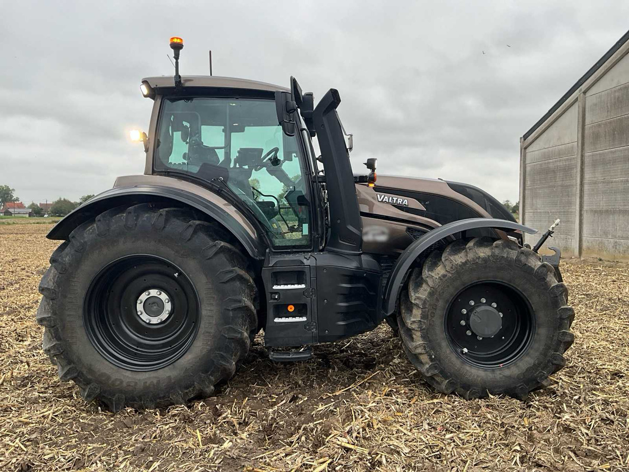Valtra T175E - Tractor: foto 4 Valtra T175E - Tractor: foto 4