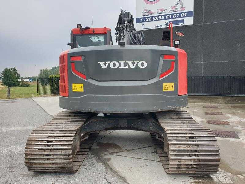 Volvo ECR 235 DL - Excavadora de cadenas: foto 5 Volvo ECR 235 DL - Excavadora de cadenas: foto 5