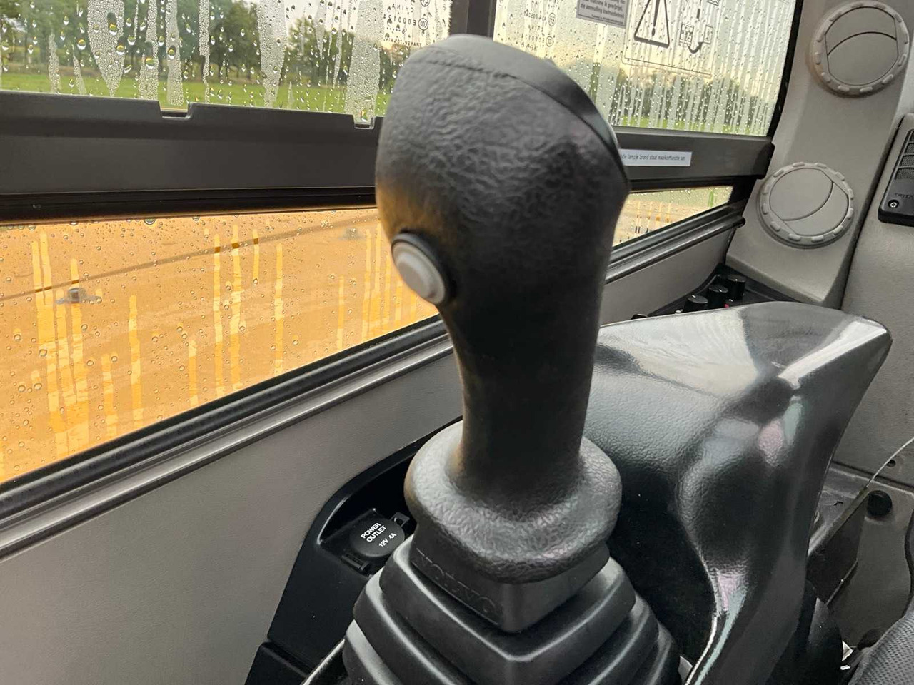 Excavadora de cadenas Volvo ECR580: foto 36
