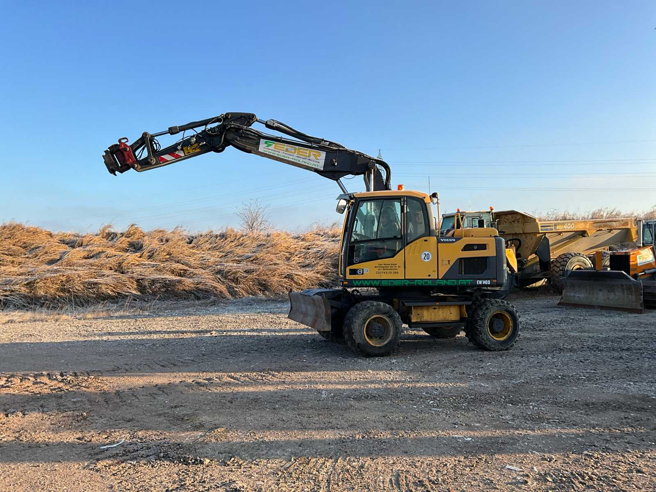 Volvo EXCAVATOR EW140D - Excavadora de ruedas: foto 1 Volvo EXCAVATOR EW140D - Excavadora de ruedas: foto 1