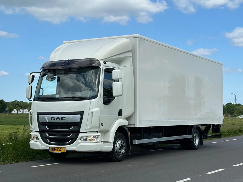 Camión caja cerrada DAF LF 230.12. EURO6. 750x248x230 LF 230.12 LF230.12: foto 1