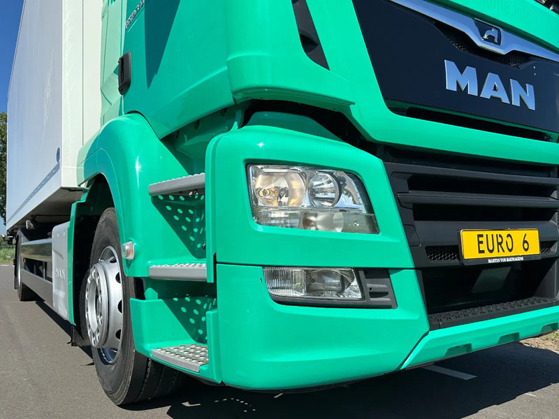 MAN TGS TGS 18.330 EURO6.2020 730x248x245 Als in NIEUWSTAAT! - Camión frigorífico: foto 5 MAN TGS TGS 18.330 EURO6.2020 730x248x245 Als in NIEUWSTAAT! - Camión frigorífico: foto 5