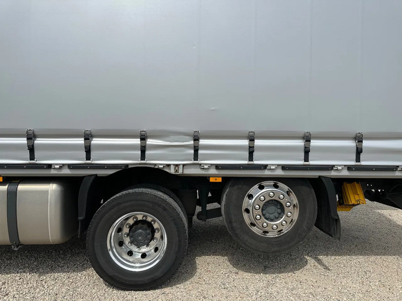 Mercedes-Benz Actros ACTROS 2545LL 2020. Als in nieuwstaat!! - Camión lona: foto 5 Mercedes-Benz Actros ACTROS 2545LL 2020. Als in nieuwstaat!! - Camión lona: foto 5
