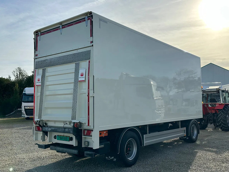 Pacton PACTON GESLOTEN AANHANGER MET LAADKLEP - Remolque caja cerrada: foto 3 Pacton PACTON GESLOTEN AANHANGER MET LAADKLEP - Remolque caja cerrada: foto 3