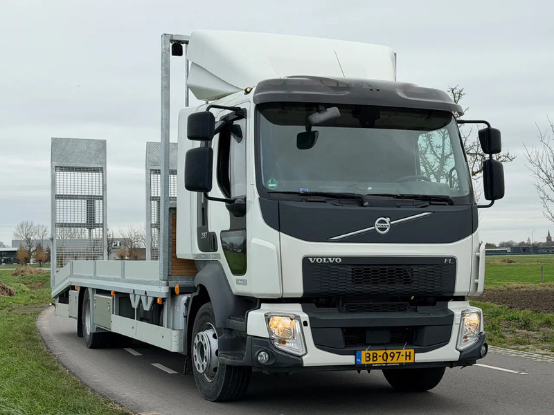 Volvo FL FL280.16 EURO6. 2022. , OPRIJWAGEN. NIEUWE OPBOUW! - Camión chasis: foto 2 Volvo FL FL280.16 EURO6. 2022. , OPRIJWAGEN. NIEUWE OPBOUW! - Camión chasis: foto 2