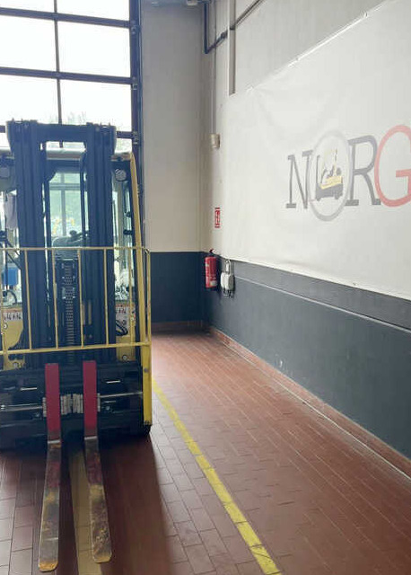 Hyster J1.6XNT MWB - Carretilla elevadora eléctrica: foto 3 Hyster J1.6XNT MWB - Carretilla elevadora eléctrica: foto 3