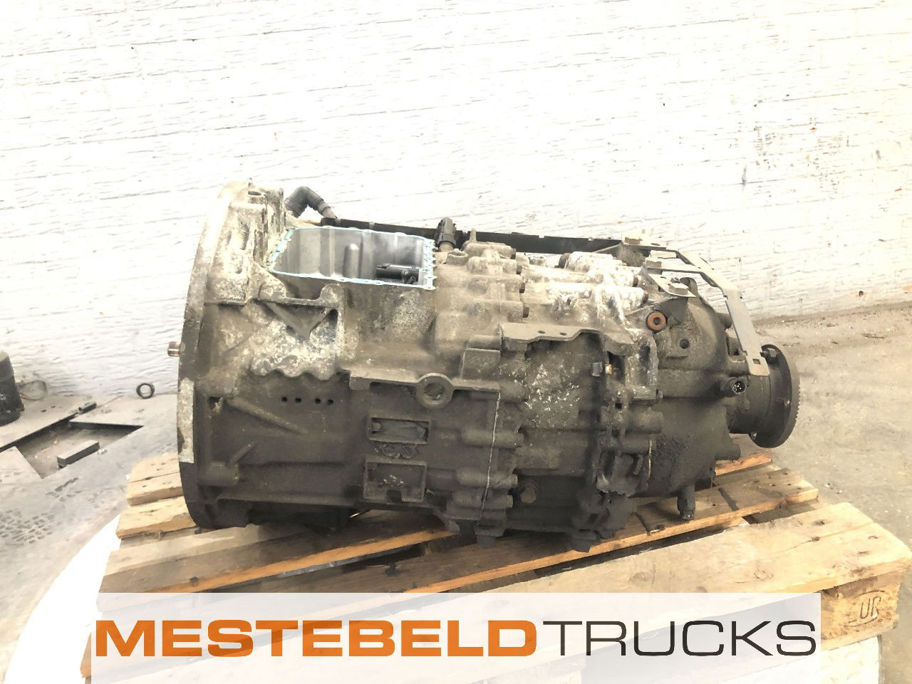 DAF Versnellingsbak 12AS1930 - Caja de cambios y piezas para Camión: foto 1 DAF Versnellingsbak 12AS1930 - Caja de cambios y piezas para Camión: foto 1