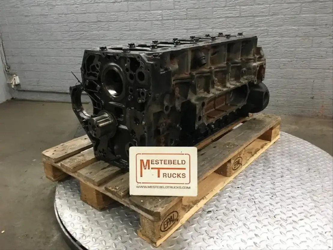 Iveco Motorblok cursor euro 6  - Motor y piezas para Camión: foto 2 Iveco Motorblok cursor euro 6  - Motor y piezas para Camión: foto 2