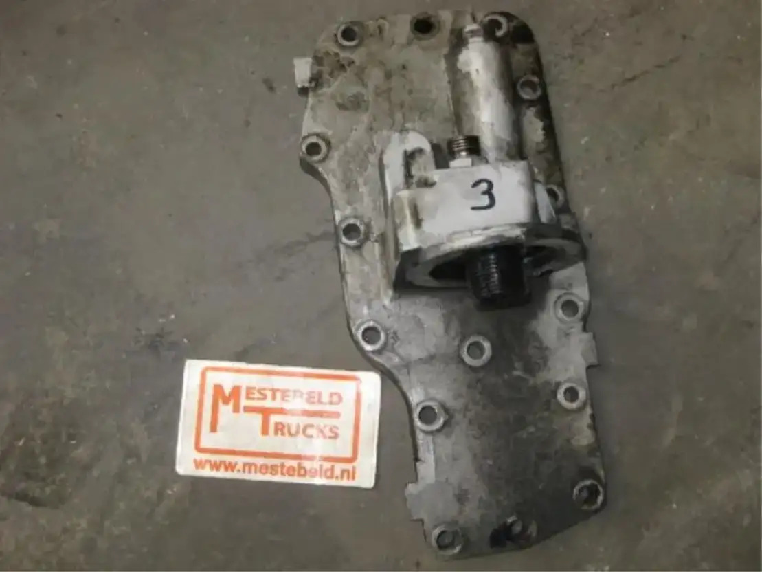 Iveco Warmtewisselaar Eurocargo - Motor y piezas para Camión: foto 1 Iveco Warmtewisselaar Eurocargo - Motor y piezas para Camión: foto 1