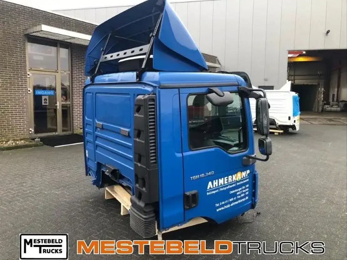 MAN Cabine TGM 18.340 - Cabina para Camión: foto 2 MAN Cabine TGM 18.340 - Cabina para Camión: foto 2