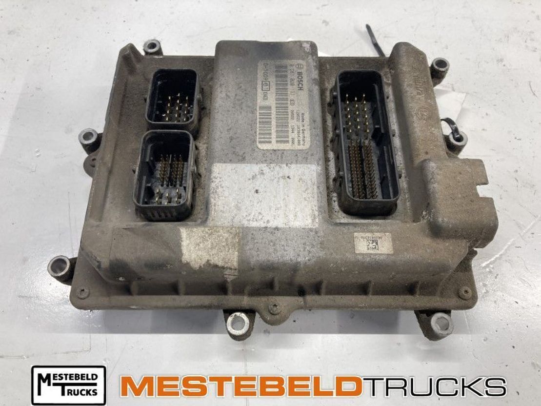 MAN Motor ECU D0836 LFL65 - Sistema eléctrico para Camión: foto 1 MAN Motor ECU D0836 LFL65 - Sistema eléctrico para Camión: foto 1