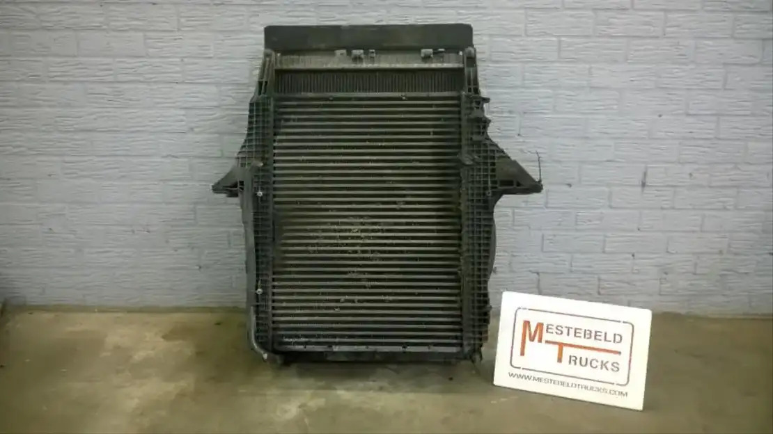 MAN Radiateur + intercooler TGM - Sistema de refrigeración para Camión: foto 1 MAN Radiateur + intercooler TGM - Sistema de refrigeración para Camión: foto 1