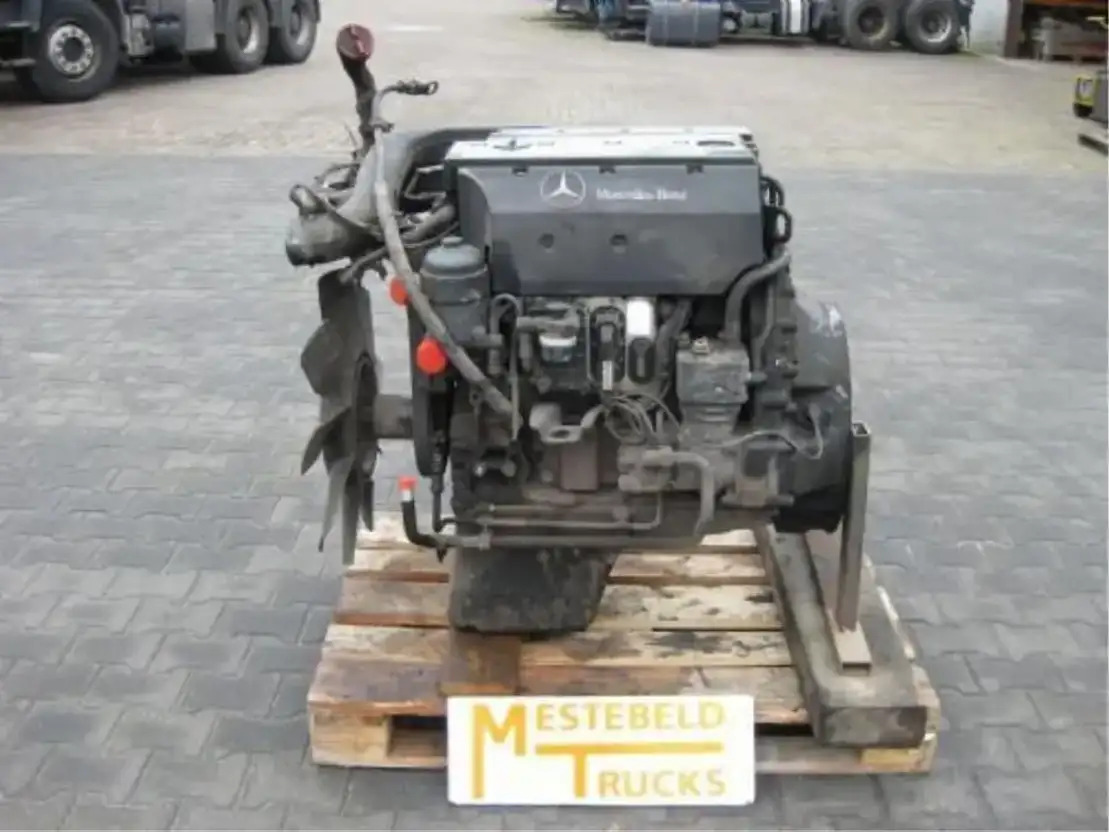 Mercedes-Benz Motor OM 904 LA I/1-02 - Motor para Camión: foto 1 Mercedes-Benz Motor OM 904 LA I/1-02 - Motor para Camión: foto 1