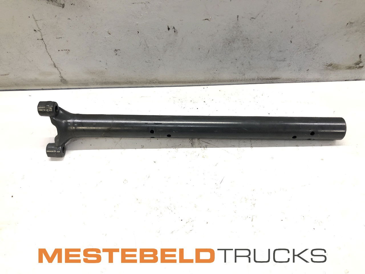 Mercedes-Benz Spatbordsteun achter Actros MP4 - Bastidor/ Chasis para Camión: foto 2 Mercedes-Benz Spatbordsteun achter Actros MP4 - Bastidor/ Chasis para Camión: foto 2