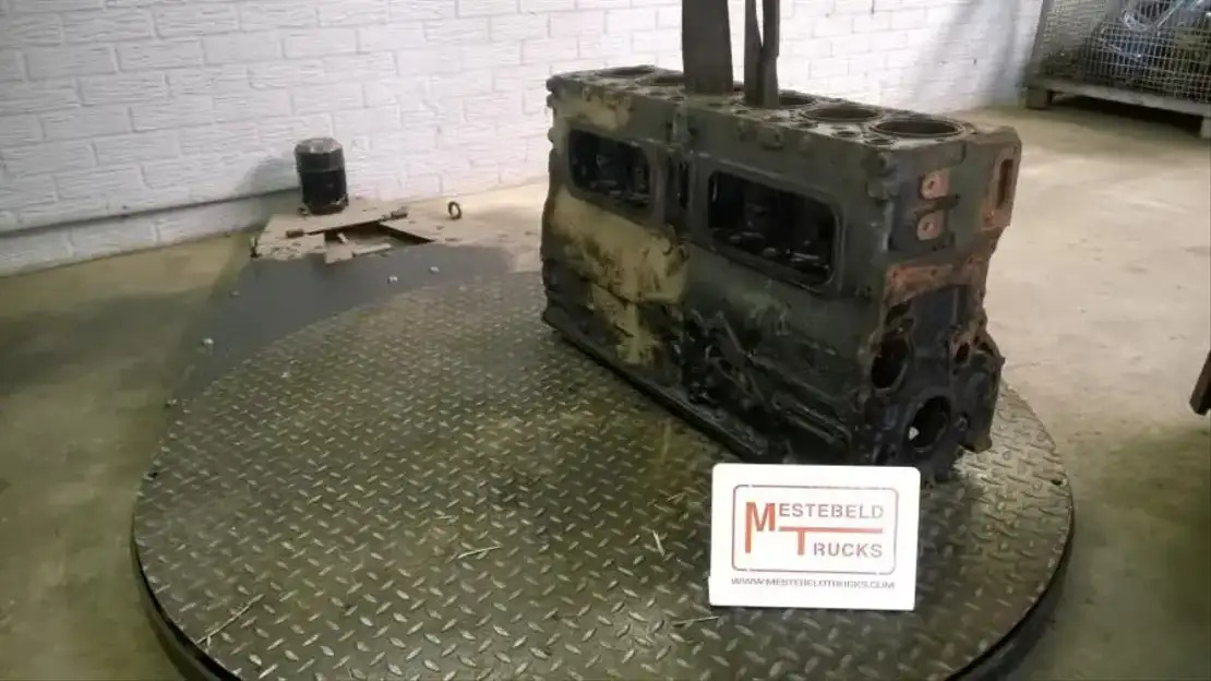 Volvo Motorblok TD 102F - Motor y piezas para Camión: foto 1 Volvo Motorblok TD 102F - Motor y piezas para Camión: foto 1