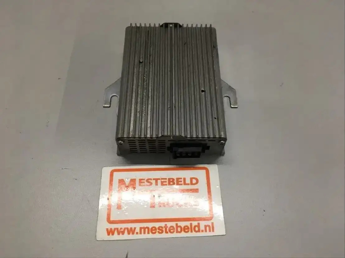 Volvo Omvormer 24V/14V - Sistema eléctrico para Camión: foto 1 Volvo Omvormer 24V/14V - Sistema eléctrico para Camión: foto 1