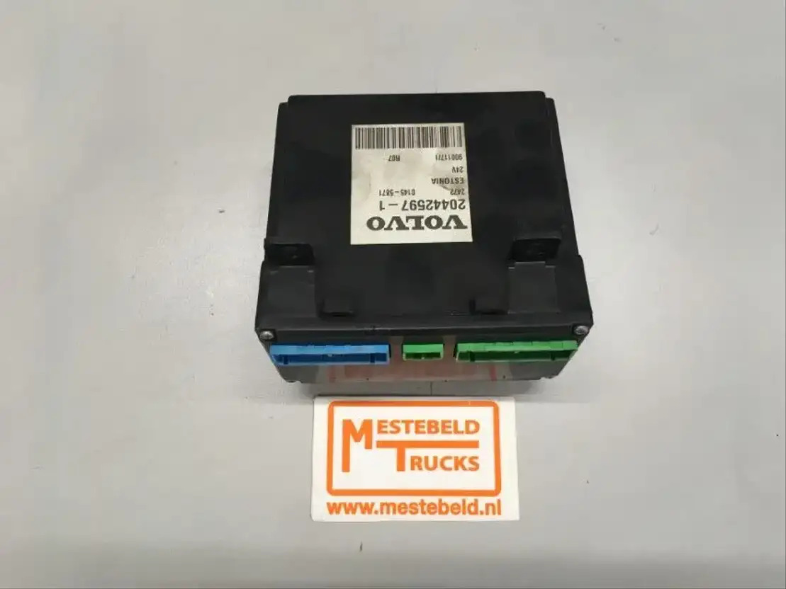 Volvo Stuurkast Vecu - Sistema eléctrico para Camión: foto 1 Volvo Stuurkast Vecu - Sistema eléctrico para Camión: foto 1