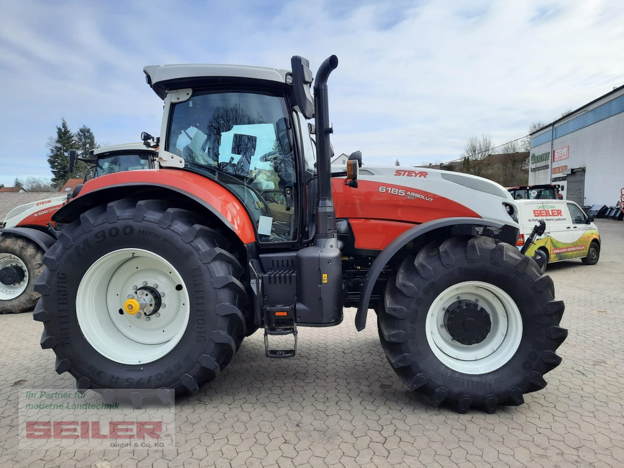Steyr Absolut 6185 CVT - Tractor: foto 4 Steyr Absolut 6185 CVT - Tractor: foto 4