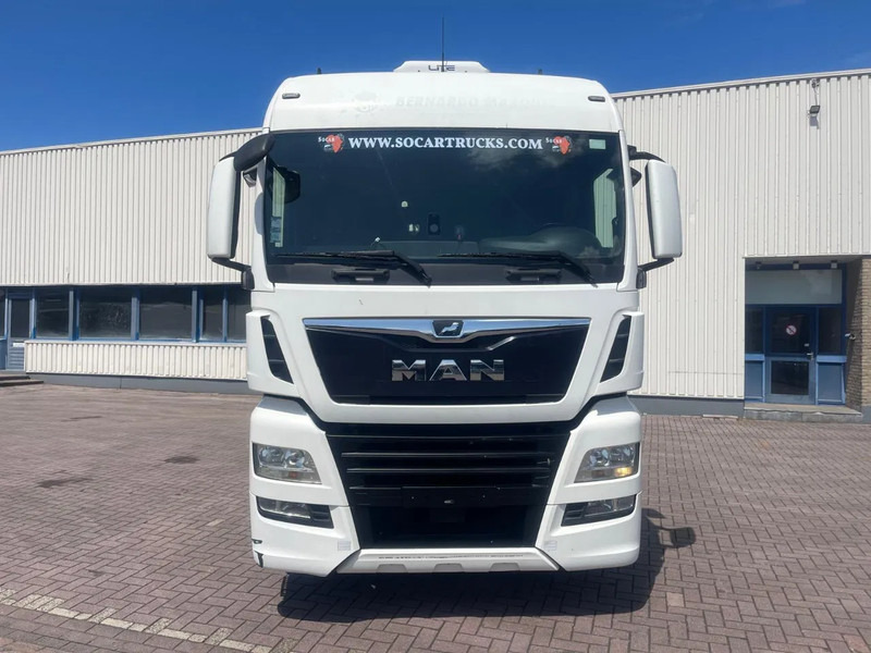 MAN TGX 18.460 Euro 6 Retarder 2x Tanks - Cabeza tractora: foto 2 MAN TGX 18.460 Euro 6 Retarder 2x Tanks - Cabeza tractora: foto 2