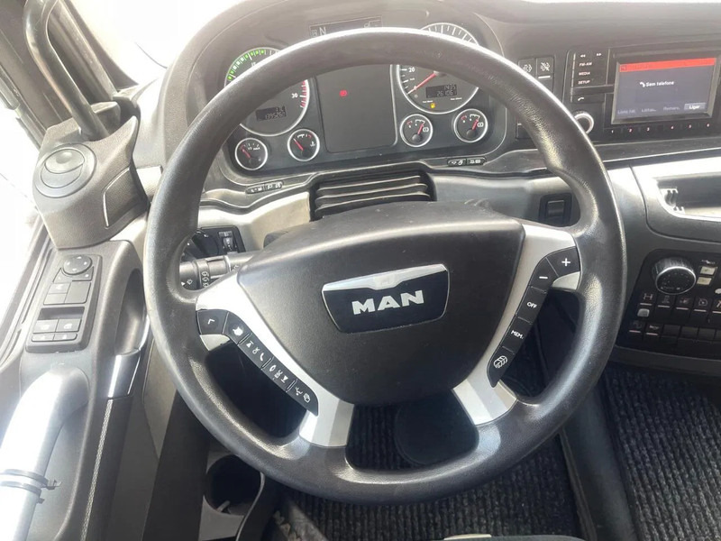Cabeza tractora MAN TGX 18.560 Euro 6 Retarder 2Tank: foto 13