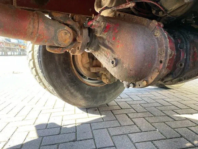 Mercedes-Benz AK 2635 6x4 V8 - Camión volquete: foto 5 Mercedes-Benz AK 2635 6x4 V8 - Camión volquete: foto 5