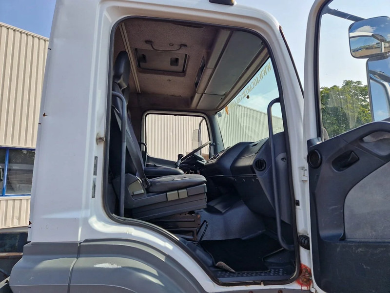 Camión multibasculante Mercedes-Benz Atego 2628 6x4 Euro 3 Manual Gear full steel suspension: foto 13