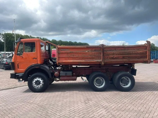 Mercedes-Benz SK 2635 V8 6X4 KIPPER FULL STEEL - Camión volquete: foto 4 Mercedes-Benz SK 2635 V8 6X4 KIPPER FULL STEEL - Camión volquete: foto 4
