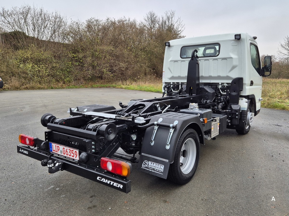 Leasing de FUSO 3C15 Duonic Aut.City Abrollkipper AHK 3.5T FUSO 3C15 Duonic Aut.City Abrollkipper AHK 3.5T: foto 15