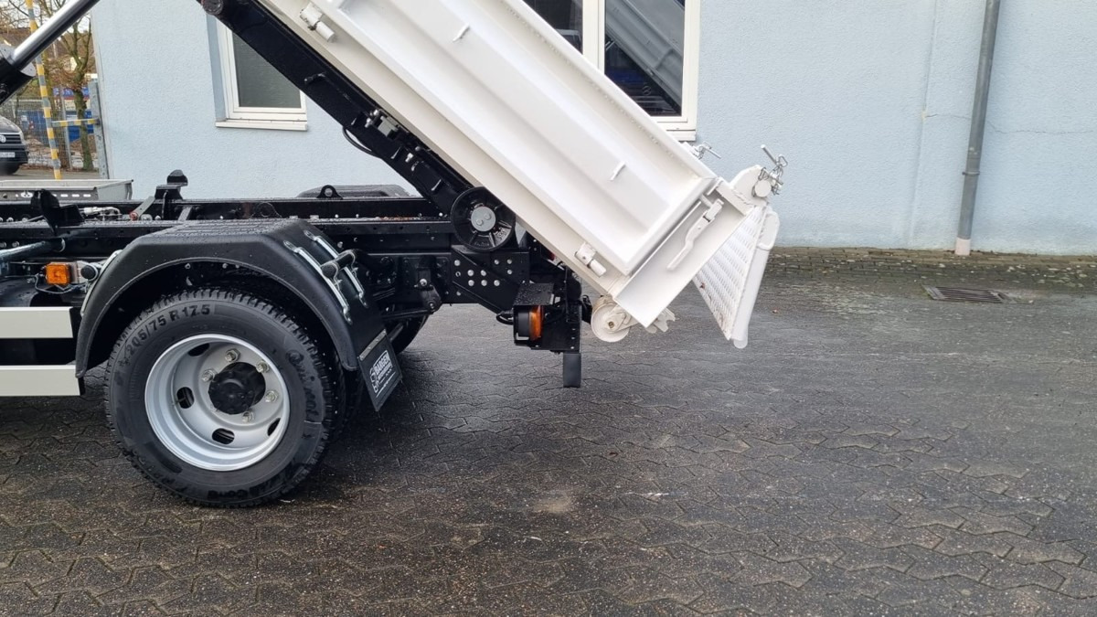 FUSO FUSO 9C18 Duonic City Abrollkipper AHK - Camión multibasculante: foto 4 FUSO FUSO 9C18 Duonic City Abrollkipper AHK - Camión multibasculante: foto 4