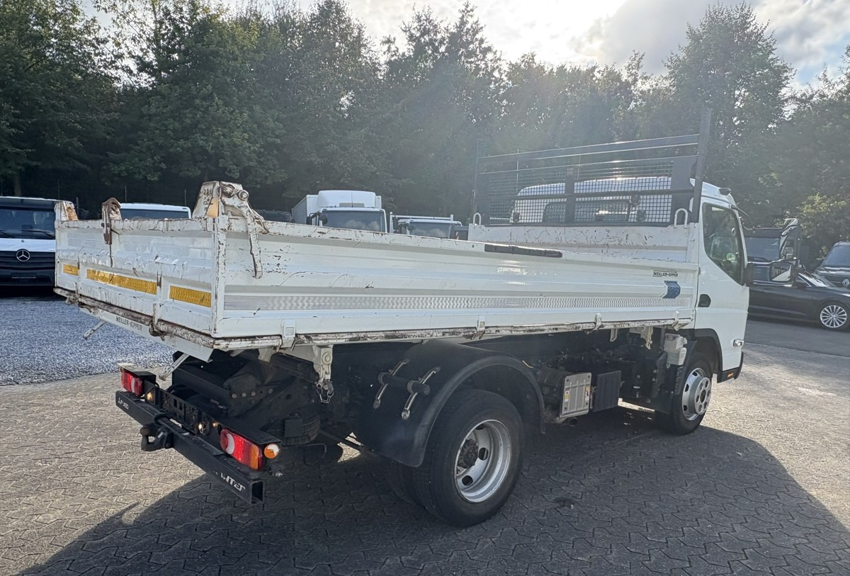 FUSO Fuso Canter 7C18 Meiller 3-Seiten Kipper - Furgoneta basculante: foto 4 FUSO Fuso Canter 7C18 Meiller 3-Seiten Kipper - Furgoneta basculante: foto 4