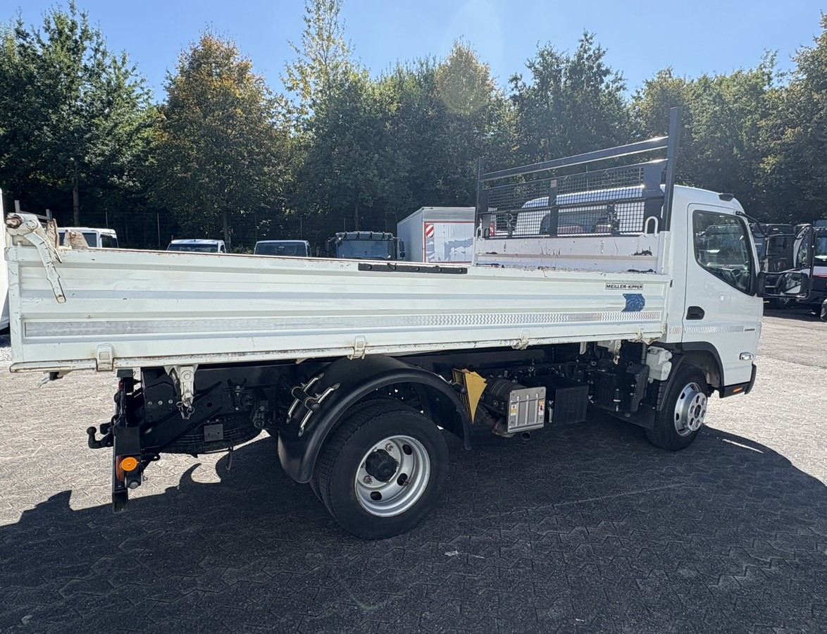 FUSO Fuso Canter 7C18 Meiller 3-Seiten Kipper sofort - Furgoneta basculante: foto 4 FUSO Fuso Canter 7C18 Meiller 3-Seiten Kipper sofort - Furgoneta basculante: foto 4