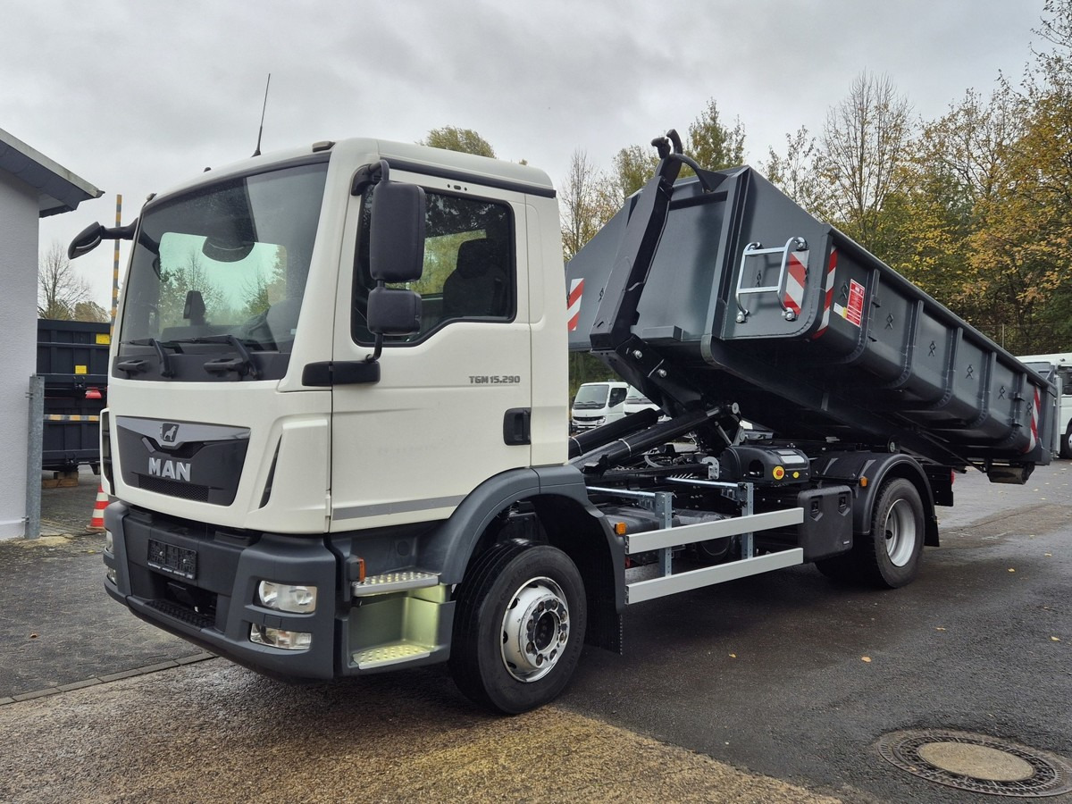 MAN TGM 15.290 BL Aut. Abrollkipper AHK - Camión multibasculante: foto 5 MAN TGM 15.290 BL Aut. Abrollkipper AHK - Camión multibasculante: foto 5
