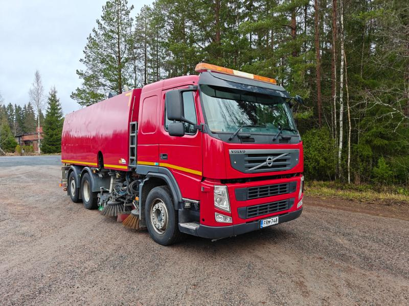 Beam S12000 Volvo FM410 - Barredora vial: foto 1 Beam S12000 Volvo FM410 - Barredora vial: foto 1