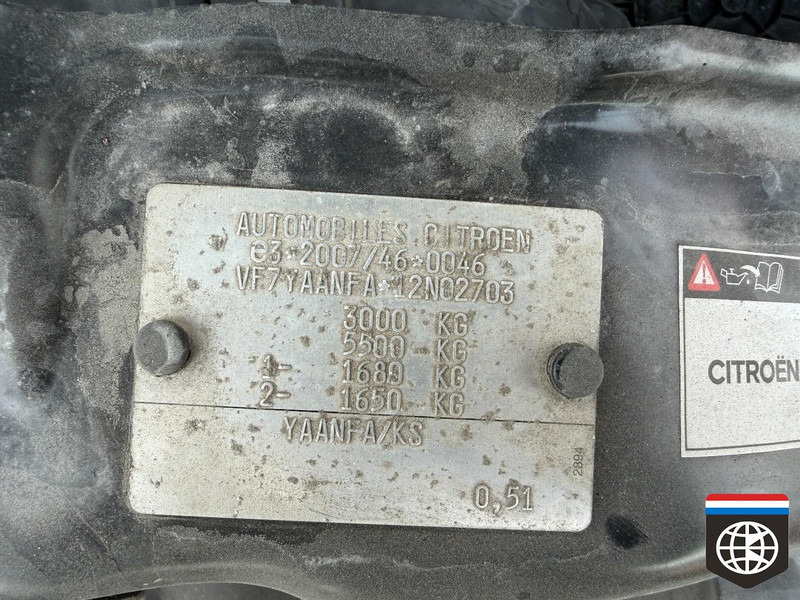 Furgoneta pequeña Citroën Jumper  2.2 blue HDI / ROOF IMPERIAL / L2 H1: foto 11