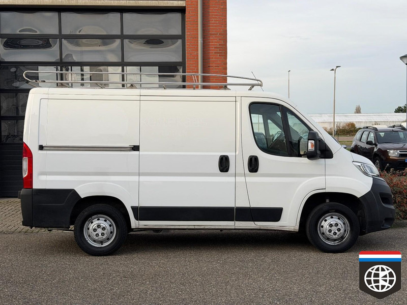 Furgoneta pequeña Citroën Jumper  2.2 blue HDI / ROOF IMPERIAL / L2 H1: foto 6