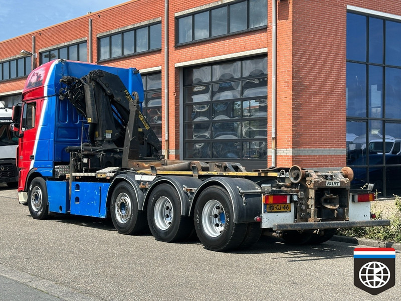 DAF FAK XF105 510 * MANUAL 16x ZF ** PALLFINGER PK20002 ** PALIFT HOOK 25t ** 8X2/4 - Camión grúa: foto 4 DAF FAK XF105 510 * MANUAL 16x ZF ** PALLFINGER PK20002 ** PALIFT HOOK 25t ** 8X2/4 - Camión grúa: foto 4