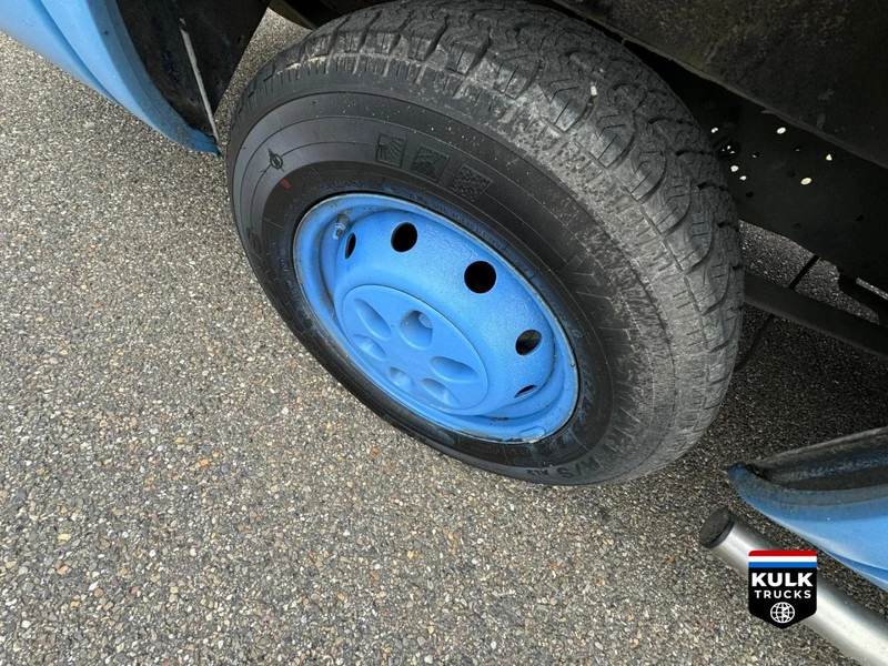Furgón Iveco 35 S 13: foto 14