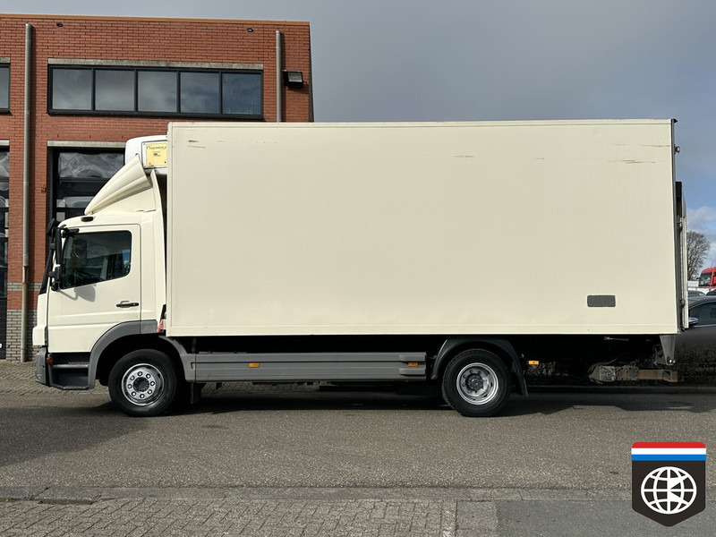 Mercedes-Benz ATEGO 1222 L AUTO / AIRCO / CARRIER DEEPFREEZER - Camión frigorífico: foto 3 Mercedes-Benz ATEGO 1222 L AUTO / AIRCO / CARRIER DEEPFREEZER - Camión frigorífico: foto 3