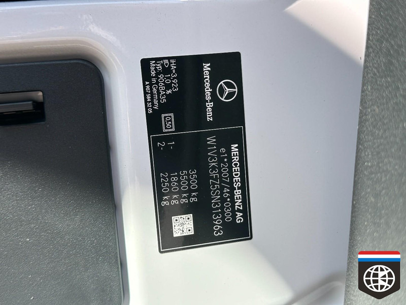 Mercedes-Benz Sprinter - Furgoneta caja cerrada: foto 2 Mercedes-Benz Sprinter - Furgoneta caja cerrada: foto 2