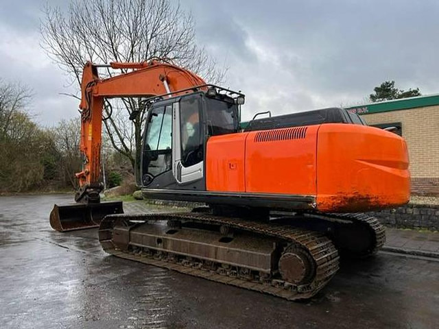 Hitachi ZX250LC-3 - ZX 250 LC - ZX250 - Excavadora: foto 2 Hitachi ZX250LC-3 - ZX 250 LC - ZX250 - Excavadora: foto 2